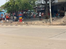 Vignette de Parcelle 646 m² sur route principale - Barumbu, Kinshasa 7