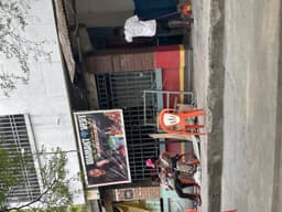Vignette de Parcelle 646 m² sur route principale - Barumbu, Kinshasa 6
