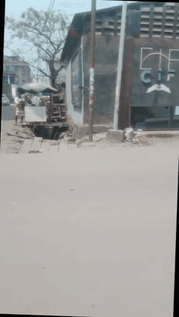 Vignette de Parcelle 750m² sur avenue principale (Réf. OUA) - Kintambo, Kinshasa 1