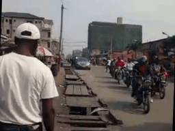 Vignette de Parcelle 750m² sur macadam - Kasa-Vubu, Kinshasa 4