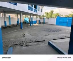 Vignette de Parcelle avec école à vendre sur le Petit Boulevard - Limete, Kinshasa 1