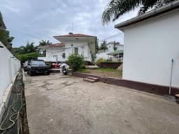 Vignette de Parcelle avec villa 3 chambres sur 1000m² - Ngaliema (Réf. Palais de Marbre), Kinshasa 8