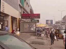 Vignette de Parcelle de 1 500 m² au Rond-Point Victoire - Kalamu, Kinshasa 3