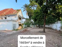 Vignette de Parcelle de 1 665 m² à vendre - Gombe Pullman, Kinshasa 2