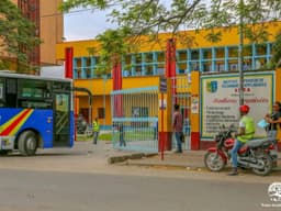 Vignette de Parcelle de 2 220 m² sur macadam avec certificat d'enregistrement - Barumbu, Kinshasa 2