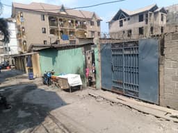 Vignette de Parcelle de 300 m² proche Académie des Beaux-Arts - Lingwala, Kinshasa 1