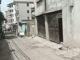 Vignette de Parcelle de 300 m² proche Académie des Beaux-Arts - Lingwala, Kinshasa 7