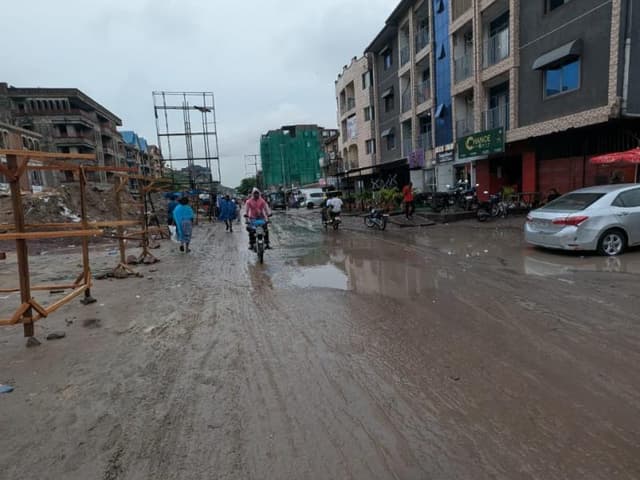 Parcelle de 500 m² sur macadam - Lingwala, Kinshasa in Kinshasa mediacongo 500m² (20m × 25m) https://www.mediacongo.net/an...