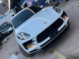 Vignette de Porsche Macan 2024 - SUV Essence Automatique - Gombe 5