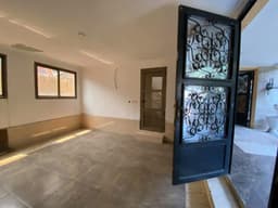 Vignette de Résidence duplex 8 chambres sur 500m² - Avenue asphaltée, Ngaliema 6