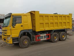 Vignette de Sinotruk Howo Benne 30 Tonnes - Diesel 6 Cylindres - Lemba 5