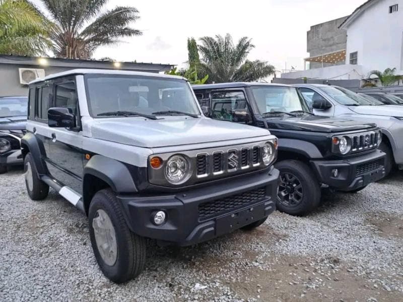 Suzuki Jimny 2025 - Essence 4 cylindres neuf 0 km - Limete Suzuki à Kinshasa Jimny 2025 Essence Automatique 4 cylindres 0 ...