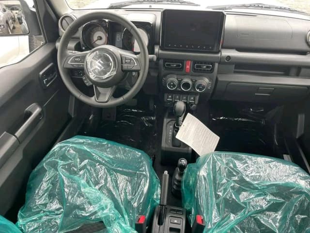 Suzuki Jimny 2025 - Essence 4 cylindres neuf 0 km - Limete Suzuki in Kinshasa 2025 4 cylindres mediacongo Jimny Essence ht...