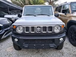 Vignette de Suzuki Jimny 2025 - Essence 4 cylindres neuf 0 km - Limete 4