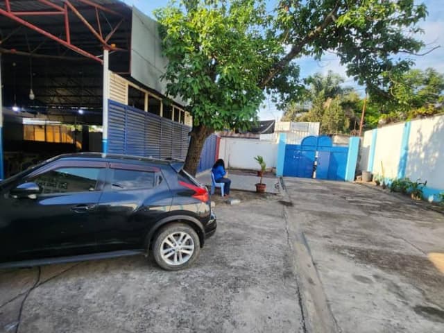Terrain 308 m² en vente - 4ème Rue Résidentiel, Limete, Kinshasa in Kinshasa mediacongo 308m² https://www.mediacongo.net/a...