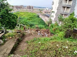 Vignette de Terrain 420 m² en bord d'avenue asphaltée - Chanic, Ngaliema, Kinshasa 2