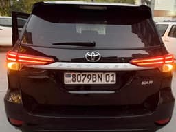 Vignette de Toyota Fortuner 2018 - Essence Automatique 4 Cylindres - Gombe 6