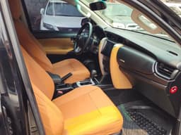 Vignette de Toyota Fortuner 2020 - Essence Automatique, 68 000 km - Gombe 5