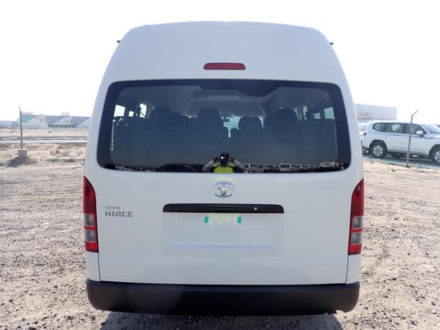 Toyota Hiace 2025 - Minibus 18 places Diesel neuf - Gombe Toyota in Kinshasa 2025 mediacongo Hiace Diesel https://www.medi...