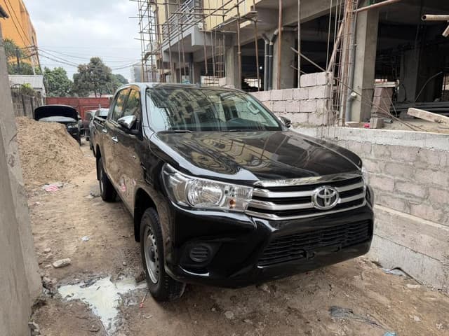 Toyota Hilux 2025 - Diesel manuelle, 2 148 km - Limete Toyota in Kinshasa 2025 mediacongo Hilux Diesel https://www.mediaco...