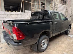 Vignette de Toyota Hilux 2025 - Diesel manuelle, 2 148 km - Limete 6