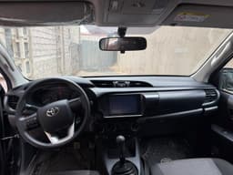 Vignette de Toyota Hilux 2025 - Diesel manuelle, 2 148 km - Limete 4