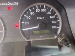 Vignette de Toyota Land Cruiser 2020 - V6 Diesel 5 portes - Gombe 2
