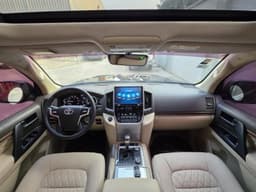 Vignette de Toyota Land Cruiser GX-R 2020 - V8 Essence Grand Touring - Limete 3