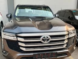 Vignette de Toyota Land Cruiser GX-R 2024 - Twin Turbo Essence Full Options - Ngaliema 10