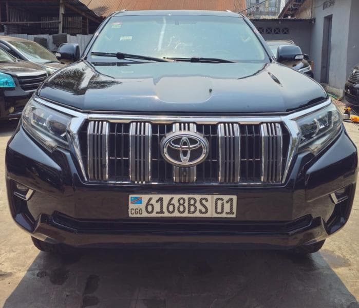 Toyota Land Cruiser Prado 2023 - Essence Automatique, Intérieur Cuir - Gombe Toyota à Kinshasa Land Cruiser Prado 2023 Ess...