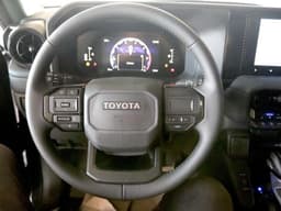 Vignette de Toyota Land Cruiser Prado Adventure 2025 - Essence Automatique, 0 km - Ngaliema 3