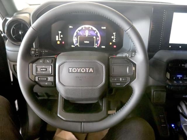 Toyota Land Cruiser Prado Adventure 2025 - Essence Automatique, 0 km - Ngaliema Toyota in Kinshasa 2025 mediacongo Land Cr...