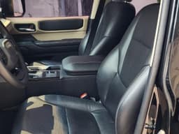 Vignette de Toyota Land Cruiser Prado Adventure 2025 - Essence Automatique 5 000 km - Gombe 3