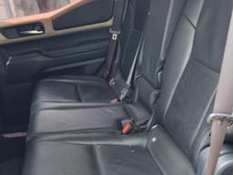 Vignette de Toyota Land Cruiser Prado Adventure 2025 - Essence Automatique 5 000 km - Gombe 6
