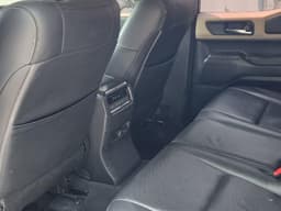 Vignette de Toyota Land Cruiser Prado Adventure 2025 - Essence Automatique 5 000 km - Gombe 4