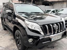 Vignette de Toyota Land Cruiser Prado TX 2022 - Essence Automatique 4 cylindres - Gombe 7