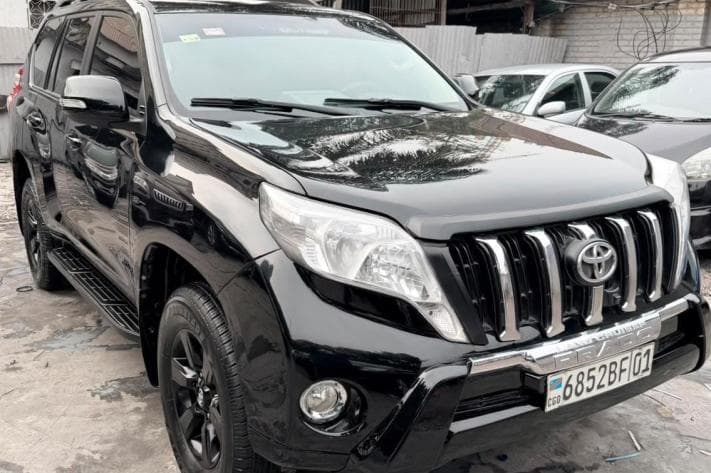 Toyota Land Cruiser Prado TXL 2015 - Essence Automatique 4 Cylindres - Gombe Toyota à Kinshasa Land Cruiser Prado TXL 2015...