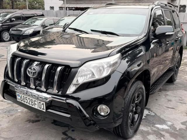 Toyota Land Cruiser Prado TXL 2015 - Essence Automatique 4 cylindres - Gombe Toyota in Kinshasa 2015 4 cylindres mediacong...