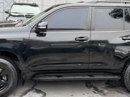Vignette de Toyota Land Cruiser Prado TXL 2015 - Essence Automatique 4 Cylindres - Gombe 2