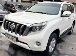 Vignette de Toyota Land Cruiser Prado TXL 2015 - Essence Automatique 43 000 km - Gombe 1