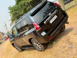 Vignette de Toyota Land Cruiser Prado VX.R 2022 - Diesel 4 cylindres, Full options - Gombe 7
