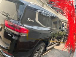 Vignette de Toyota Land Cruiser VX 2023 - Automatique Essence, Version CFAO - Gombe 8