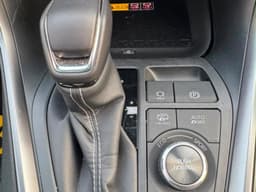 Vignette de Toyota RAV4 Hybrid AWD GR 2025 - Toit panoramique & Caméra 360° - Kintambo 4