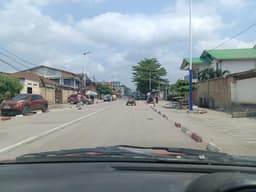 Vignette de Vaste parcelle de 500m² bien située - Kintambo, Kinshasa 8