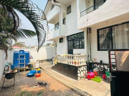 Vignette de Villa 4 chambres avec revenu locatif 2 500 $/mois - Ma Campagne (Jolie Parc), Ngaliema 3
