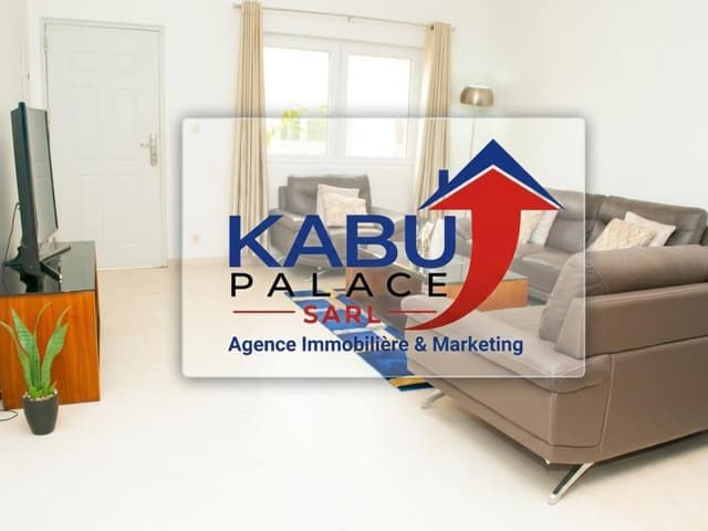 Villa de standing 3 chambres avec piscine et salle de sport - Limete, Kinshasa in Kinshasa mediacongo 300m² 3 3 https://ww...