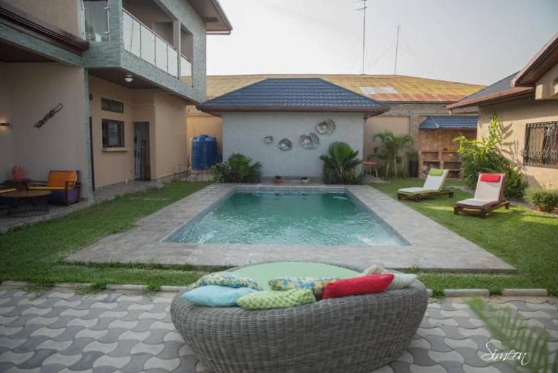 Villa de standing 5 chambres - Macampagne, Ngaliema à Kinshasa 5 5 1300m² mediacongo https://www.mediacongo.net/annonce-me...