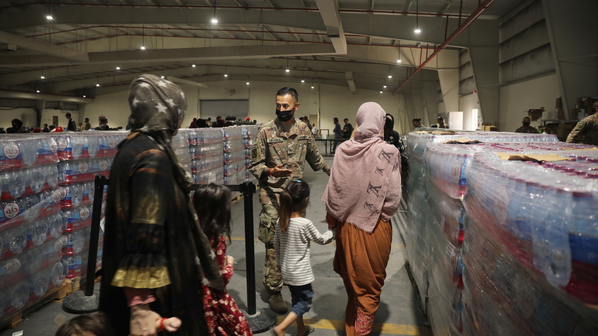 Réfugiés afghans trahis : entre le Congo et le retour sous les talibans article de nouvelles etranger – Dernier article de...