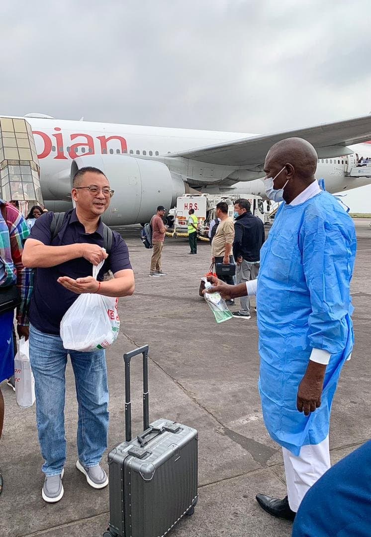 Ebola : l'aéroport de N'djili renforce ses mesures de surveillance sanitaire article de nouvelles society – Dernier articl...